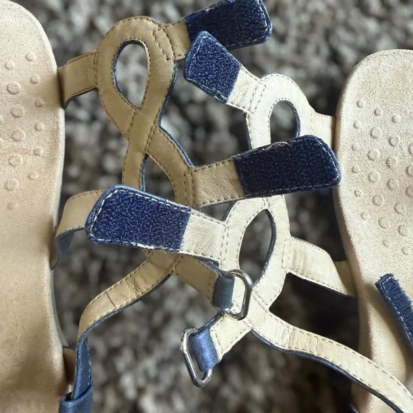 VIONIC Jodie Blue Leather Strappy Sandals Size 6 Women - Picture 7 of 12